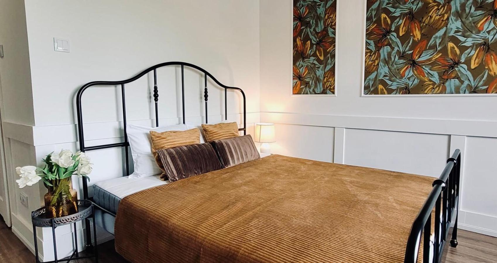 Apartamenty Manggha Residence كراكوفيا المظهر الخارجي الصورة