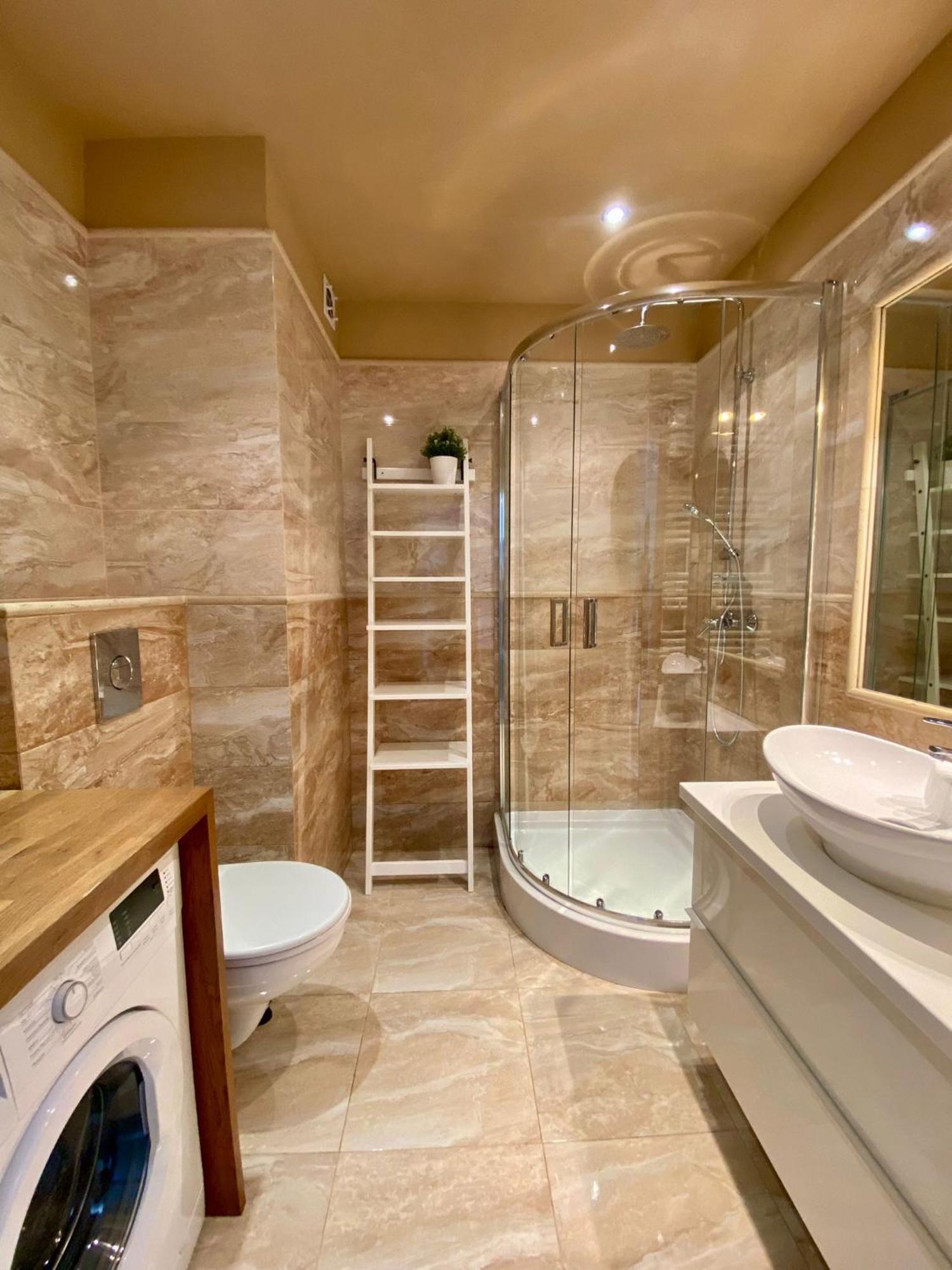 Apartamenty Manggha Residence كراكوفيا الغرفة الصورة